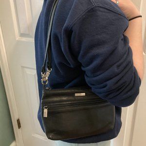 Perlina New York black leather mini purse